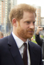  Prince Harry criticizes government and addresses personal rumors in hacking case testimony