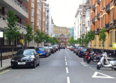Stefan Zweig’s London refuge marked with blue plaque 90 years after Austrian writer fled Hitler