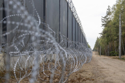 UK and Poland deepen security alliance with new defence pact