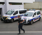  Two teens detained in Paris over alleged plot to attack Jewish worship site